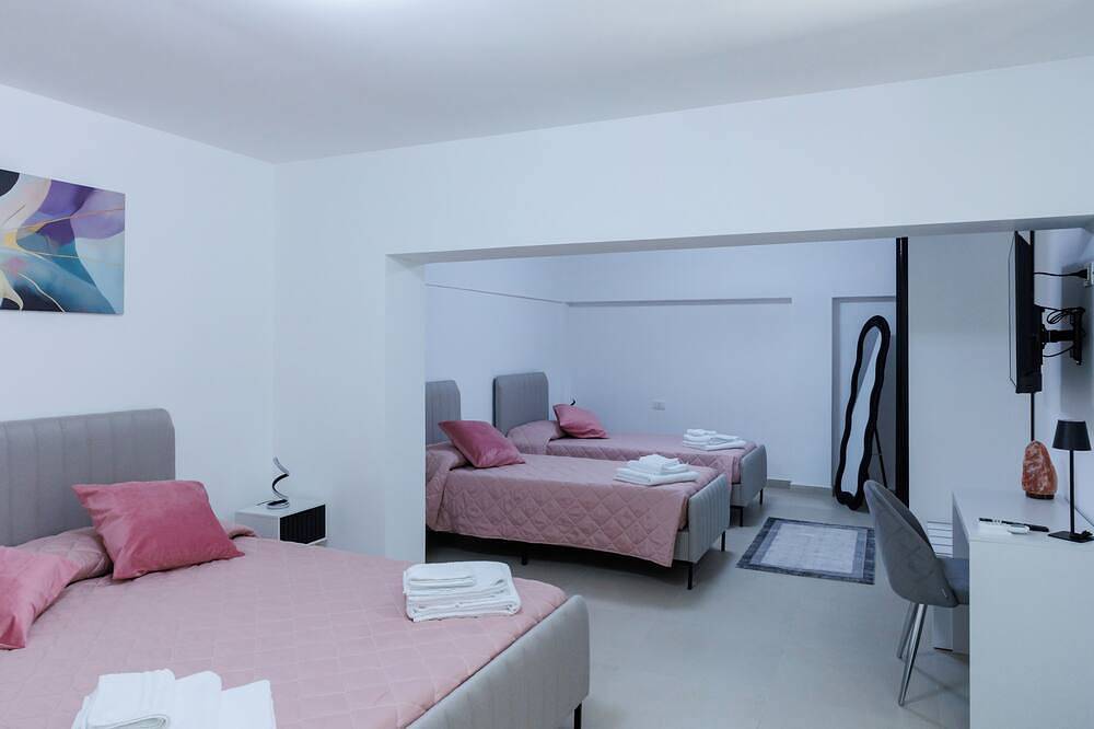 Apartamento entero, La Dimora dello Stretto - Reggio Calabria Apartments in Regio de Calabria, Costa Tirrénica Calabria
