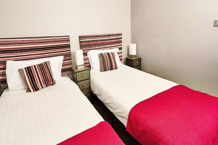 Ganze Wohnung, 18years hosting in the heart of Manchester's Northern Quarter. Sleeps 10 + sauna in Manchester, Greater Manchester