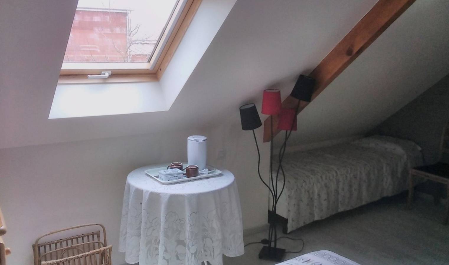 Chambre à louer 2 personnes - sdb/Wc et petit déjeuner - Chambre in Saint-Lô, Région de Saint-Lô
