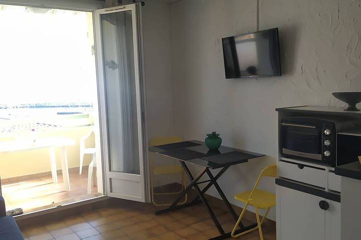 Gîte pour 2 personnes, avec Terrasse à Sausset-les-Pins - 4