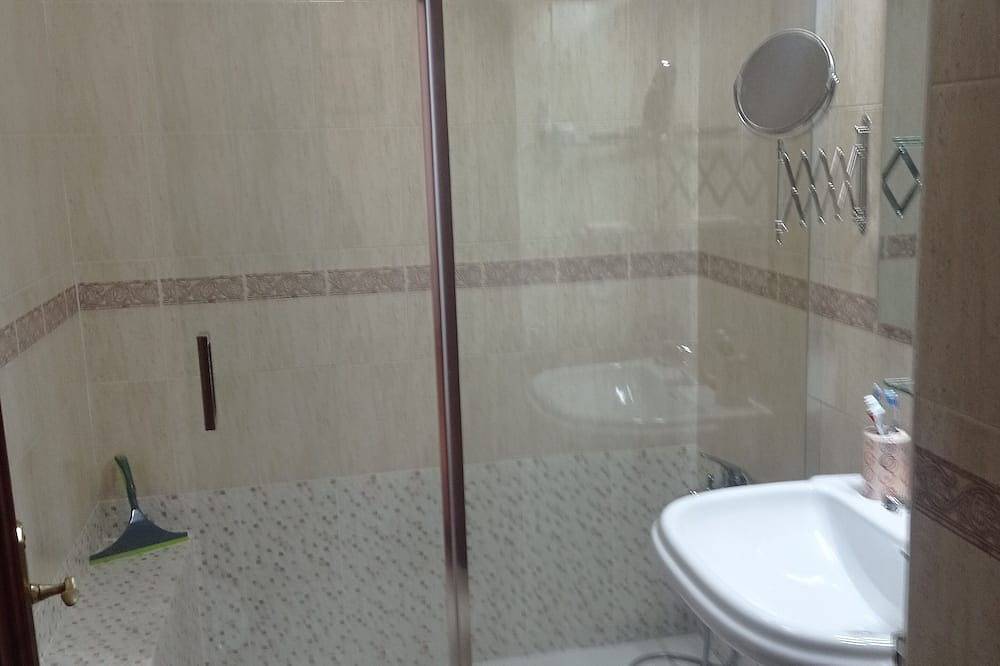 Apartamento entero, Costa De La Luz, Huelva,  2 Dormitorios,  Isla Cristina, Primera Línea De Playa in Isla Cristina, Costa de la Luz