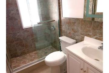 Vacation House for 6 Guests in Queens, New York City, Picture 1