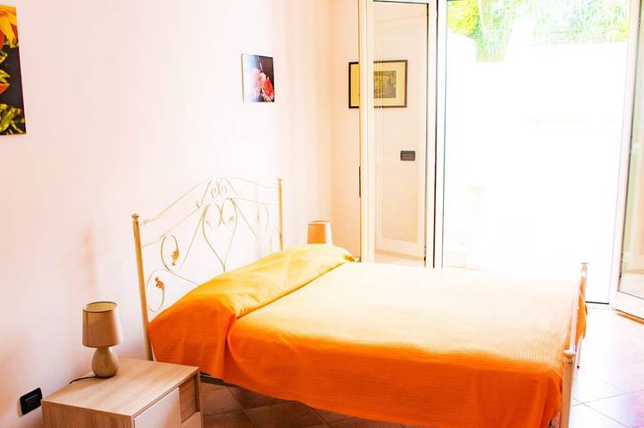 Otranto: unabhängige Villa in einer eleganten Wohngegend, 550 m vom Meer entfernt in Otranto, Otranto und Umgebung