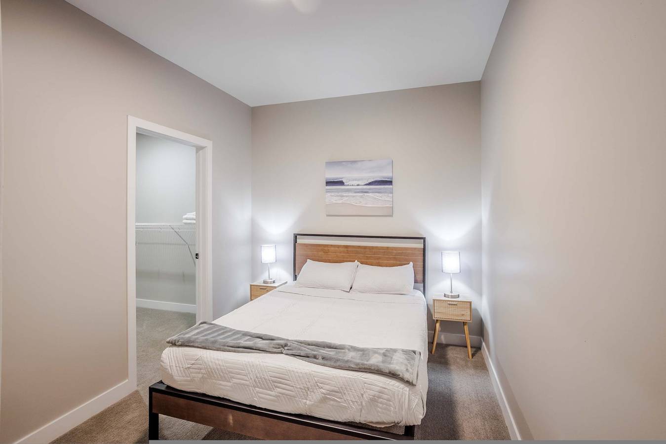 Ganze Wohnung, Cozysuites 3Br 2Bath Otr District w gym rooftop in Cincinnati, Hamilton County (OH)