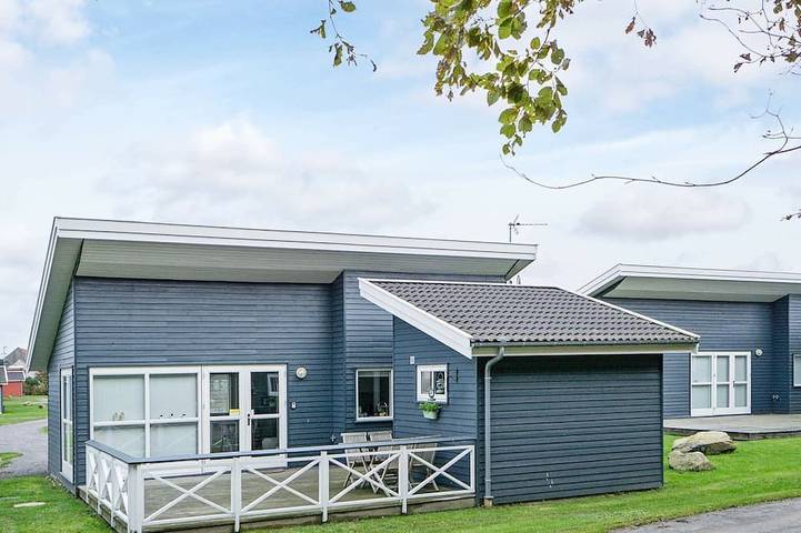 Feriehus for 4 personer, med terrasse og balkon/terrasse - 1