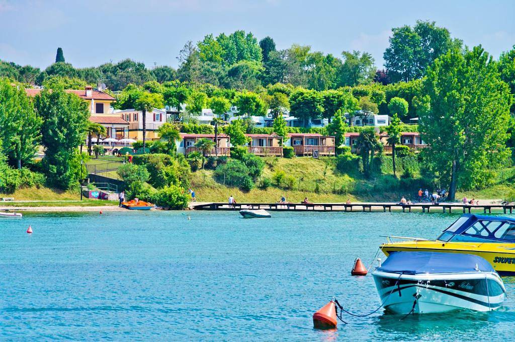 Feriendorf Le Palme Mobilehome Lodge für 4 Personen in Lazise, Gardasee-Berge