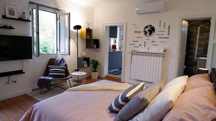 Ferienwohnung für 2 Personen, mit Balkon und Ausblick in Lavena Ponte Tresa - 4