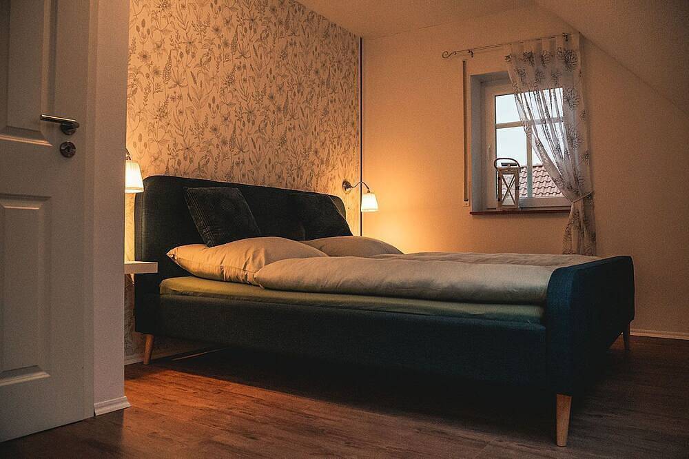 Ferienhaus Regine am See mit Privatstrand - Regine in Aurich, Landkreis Aurich