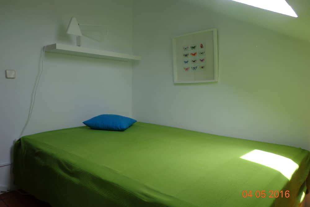 Harmonia Villa met internet op 150 meter van het strand in Praia do Farol, Vila Nova de Milfontes