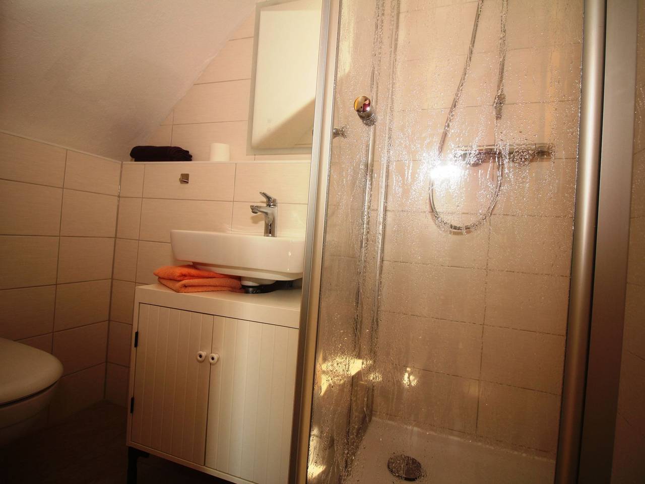 Ganze Ferienwohnung, Haus Karin - Ferienwohnung in Hiddensee, Ostseeinseln