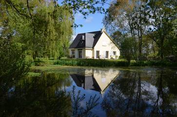 Gîte pour 6 personnes, avec jardin et terrasse à Plumergat