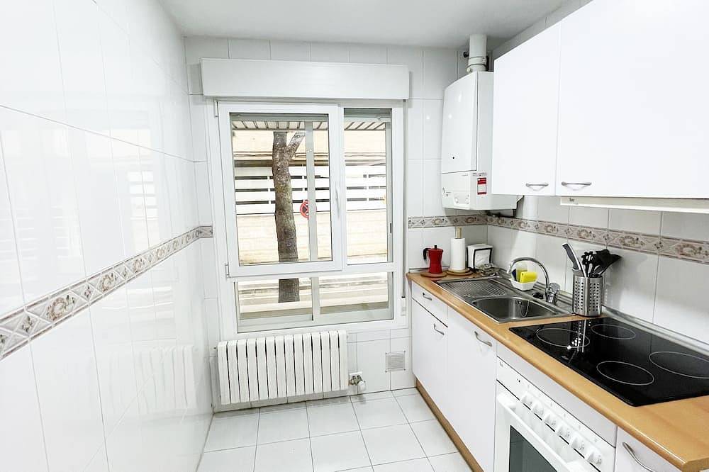 Entire apartment, ¡novedad! Avenida Puente del Pilar in Saragossa, Saragossa Province