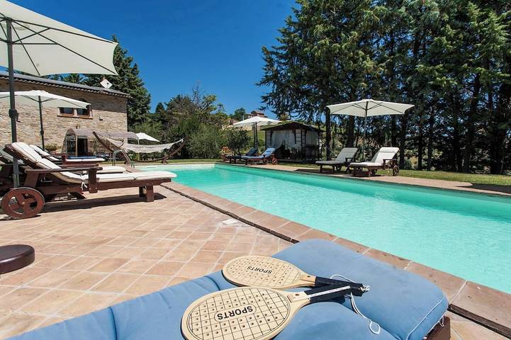 Villa for 26 people, with garden, with pets in Perugia