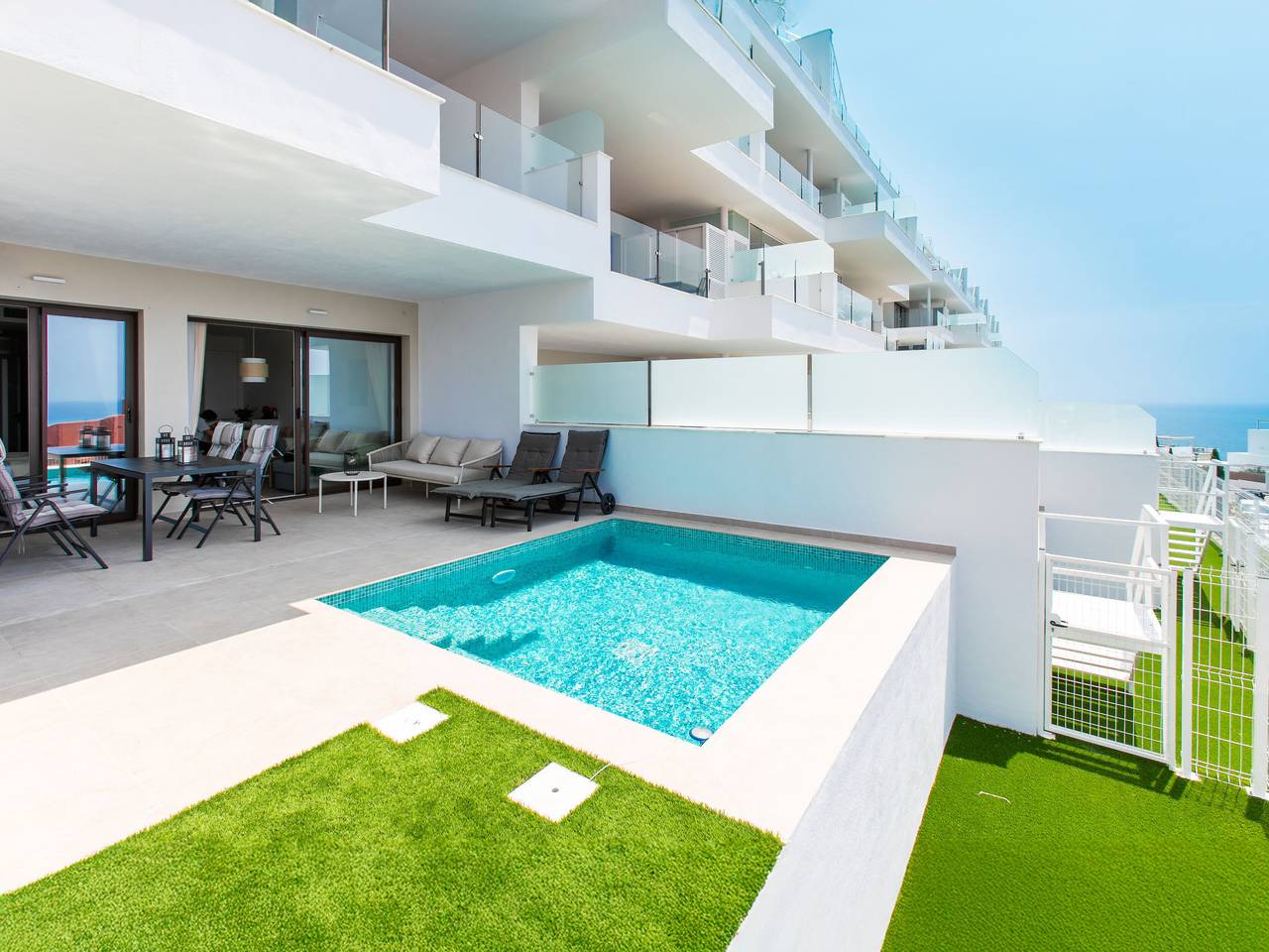 Hel lägenhet, Lägenhet för 4 Personer med barnpool in Punta Lara (Nerja), Torrox