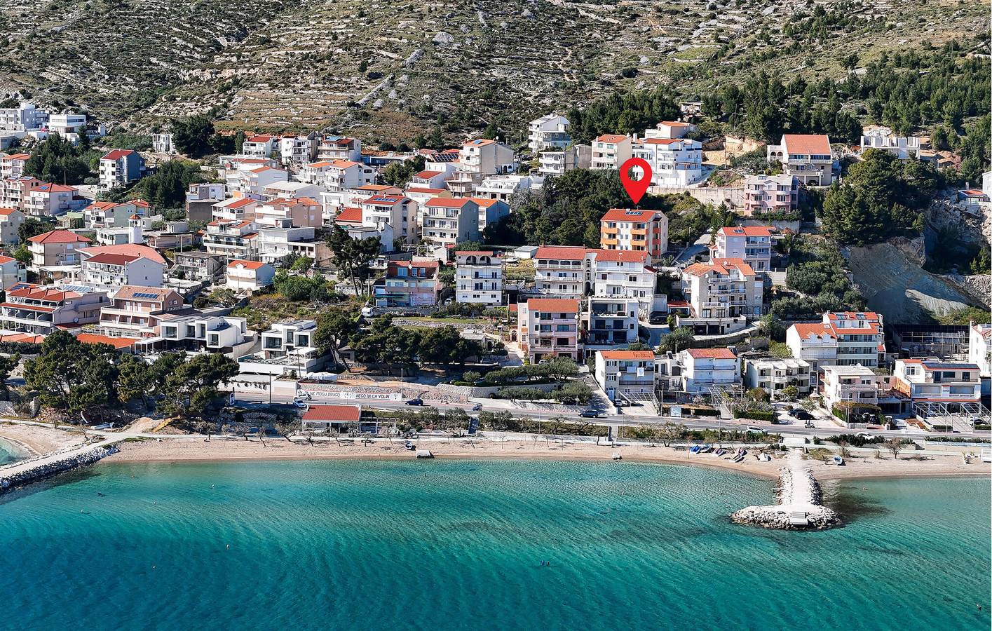 Cały apartament wypoczynkowy, Apartament wakacyjny dla 3 osób z taras in Dugi Rat, Żupania splicko-dalmatyńska