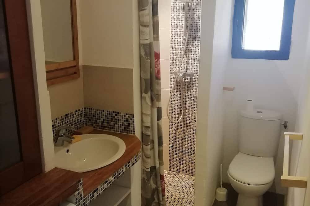 Maisonette T2, totally independent, 4kms from Ile Rousse and its beaches in Monticello, Calvi und Umgebung