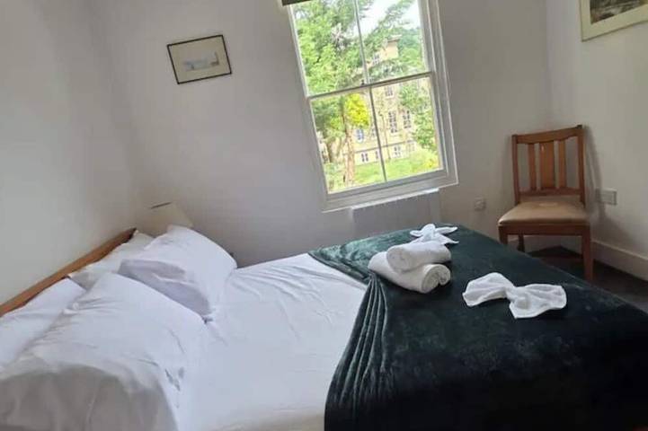 St Mary's Cottage One Entire 2 bedroom cottage - a home from home in Dover, Kent