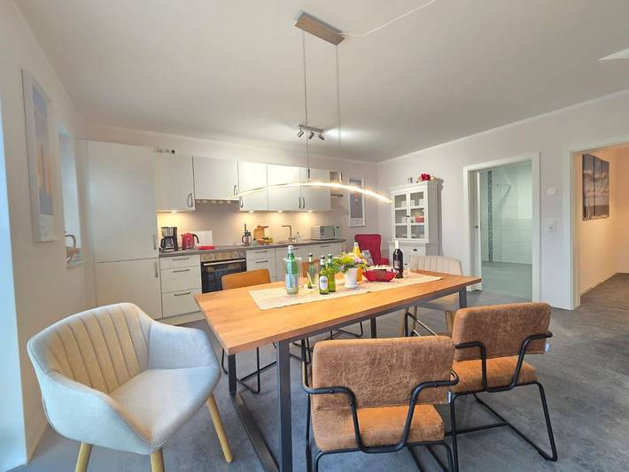 Ferienhaus für 6 Personen, mit Terrasse und Garten