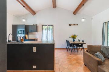 Maison De Vacances pour 4 Personnes dans Roussillon, Parc naturel régional du Luberon, Photo 4