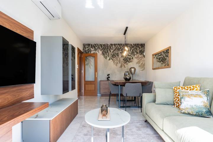 Entire apartment, Apartment 'Oasis Mijas Centro' with Sea View, Wi-Fi and Air Conditioning in Mijas Pueblo, Mijas