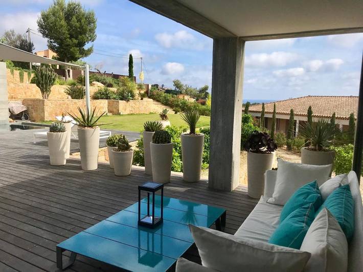 Villa pour 10 personnes, avec jardin ainsi que piscine et vue, adapté aux familles à Bandol - 3