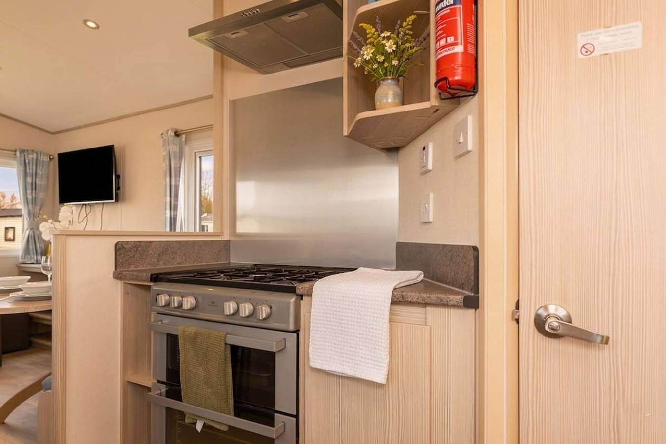 Seton Sands 3Br Caravan   Wifi   Parking   Wi-Fi in Edinburgh and Lothian