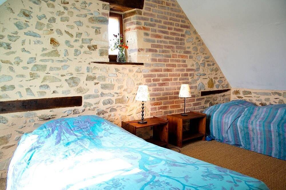 Pierre confortable de 4 chambres maison de campagne in Saint-Mesmin (Dordogne), Périgord Vert
