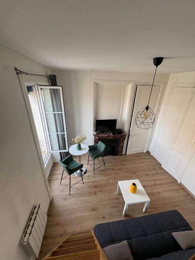 Gîte pour 4 personnes à Tassin-la-Demi-Lune - 3