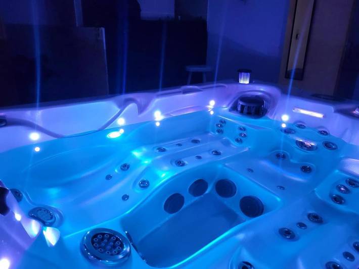 Apartamento de vacaciones para 2 personas, con sauna además de jacuzzi y terraza - 1