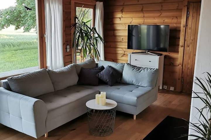 Ruhiges Holzhaus am Feldrand in Starzach, Neckar-Alb