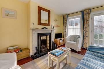 Log Cabin for 3 People in Southwold, Waveney District, Photo 4