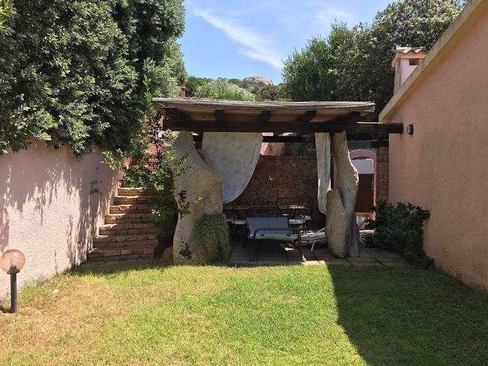 Pet-friendly Holiday Home Villetta Meravigliosa with Garden & Terrace in Rena Majore, Aglientu