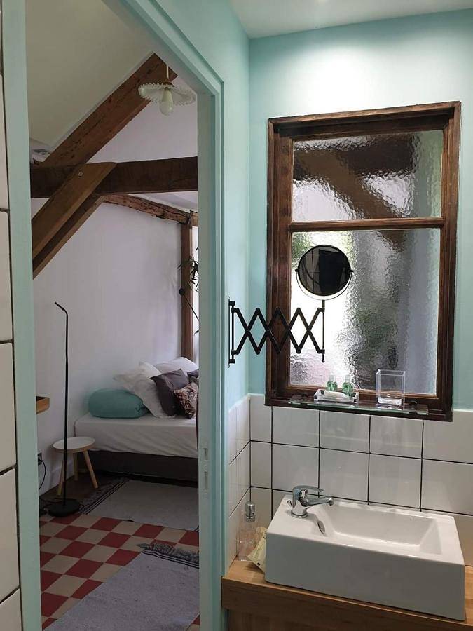 La petite maison du jardin d'Apollon in Dourdan, Essonne