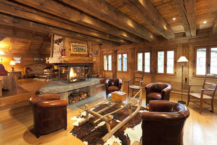 Chalet 'La Ferme Des Fontany' mit Bergblick, privater Terrasse und Wi-Fi in Samoëns, Region Bonneville