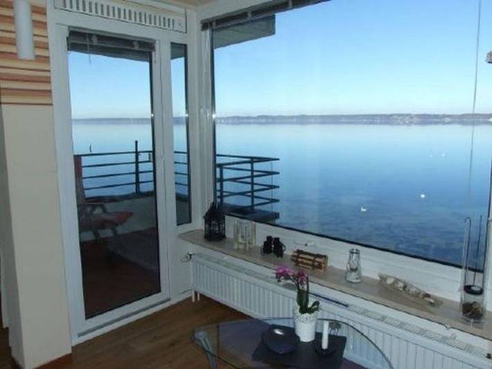 Ferienwohnung für 2 Personen, mit Balkon und Seeblick in Schausende - 4