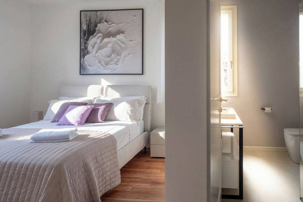 Villa Oxa 12+2, Emma Villas in Imola, Bologna Province