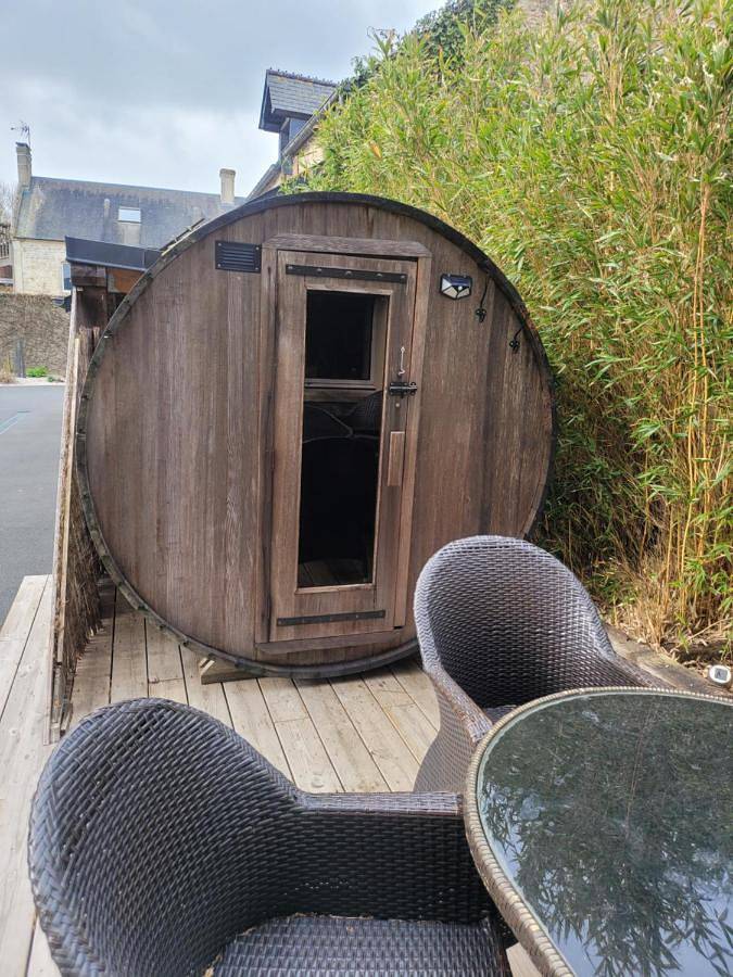 Location de vacances pour 7 personnes, avec terrasse et sauna dans Guéron - 2