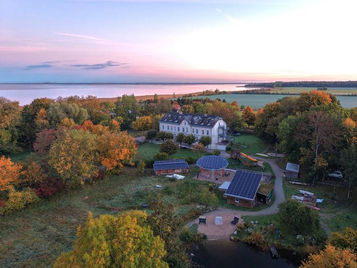 Hotel für 2 Personen, mit Sauna und Whirlpool sowie Garten in Altenpleen