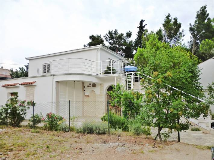 Ferienwohnung für 6 Personen, mit Terrasse in Starigrad
