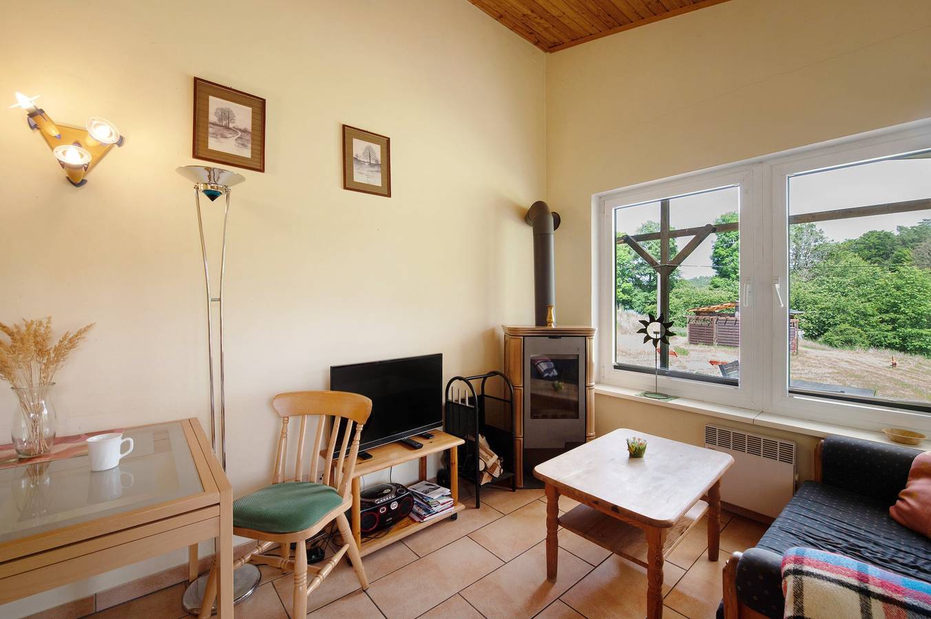 Casa de vacaciones 'Rethra Süd' con vistas al agua, terraza privada y Wlan in Feldberger Seenlandschaft, Mecklenburg-Strelitz