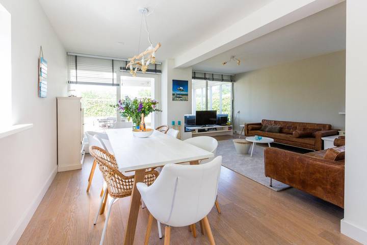 Haringvliet 21 - Noordzeepark Ouddorp (with swimming pool) in Ouddorp, Goeree-Overflakkee