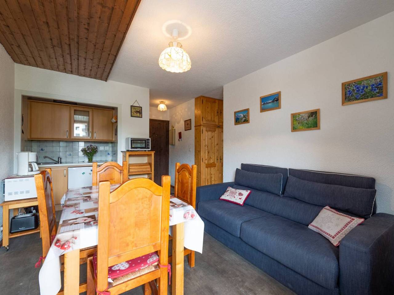 Apartamento entero, Les Gets: 2P, cerca de pistas, garaje, bus in Les Gets, Les Portes du Soleil
