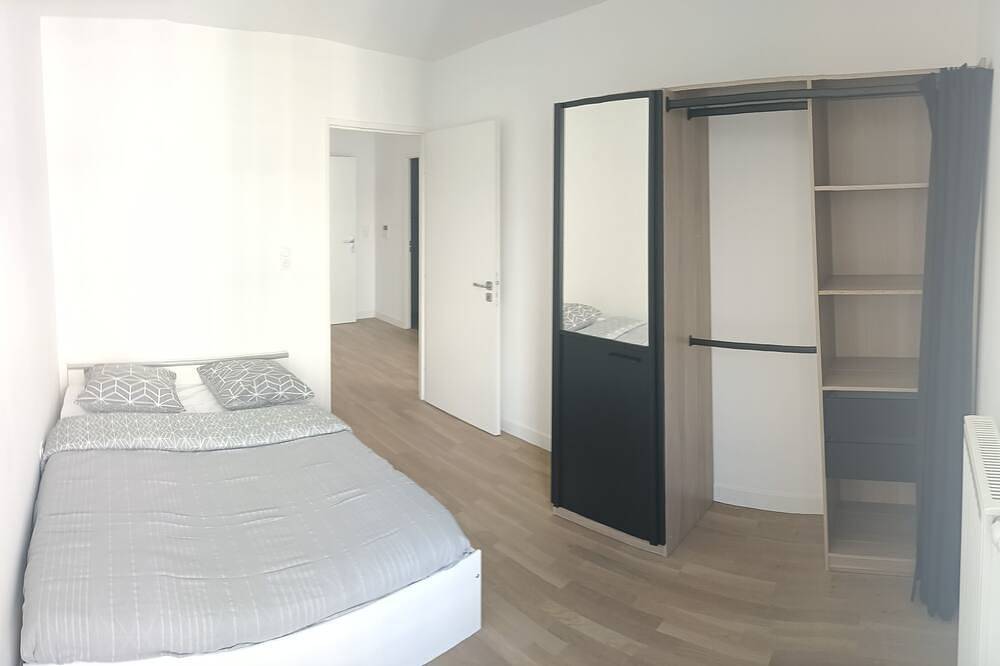 Apartamento entero, T2 Cosy Proche Gare in Rueil-Malmaison, Altos del Sena