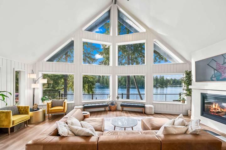 Vakantiehuis voor 10 personen, with tuin and uitzicht op het meer as well as terras in Washington