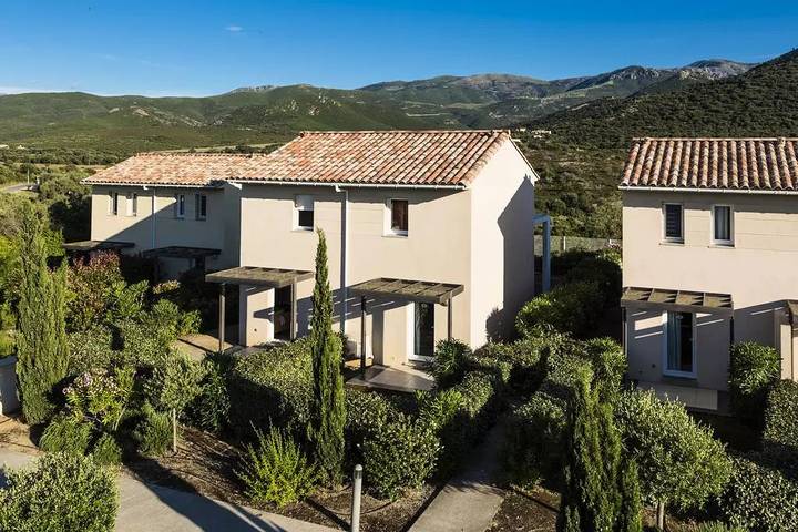Apartamento de vacaciones para 4 personas, con piscina y terraza - 1