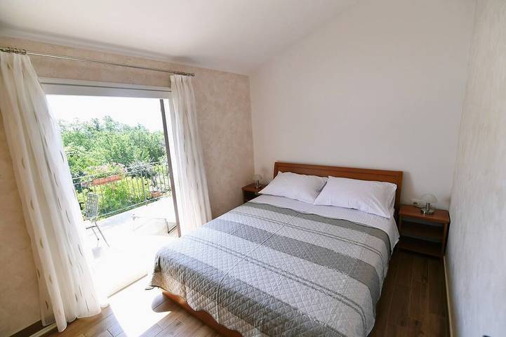 Holiday home with sea views, air conditioning and garden in Mošćenička Draga, Opatija Riviera