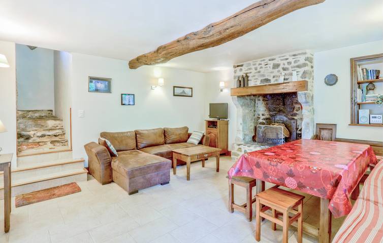 Appartement de jardin avec parking et Internet à Monthuchon in Monthuchon, Région de Coutances