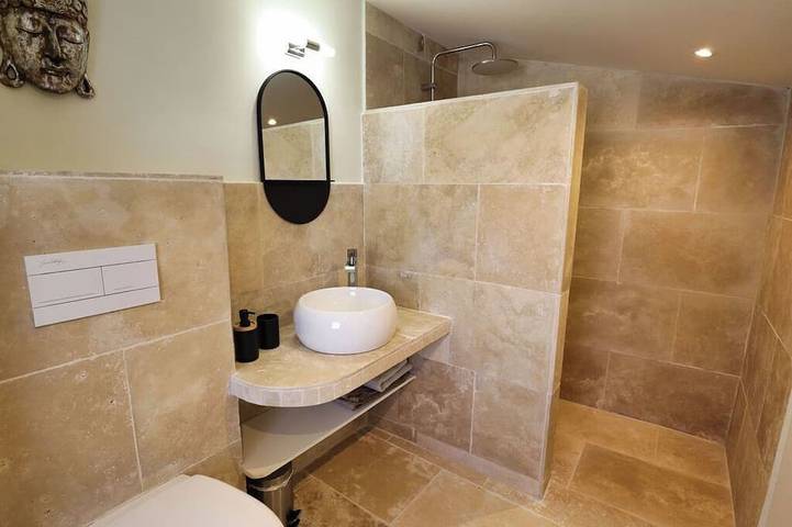 Location de vacances pour 4 personnes, animaux acceptés à Rasteau - 2