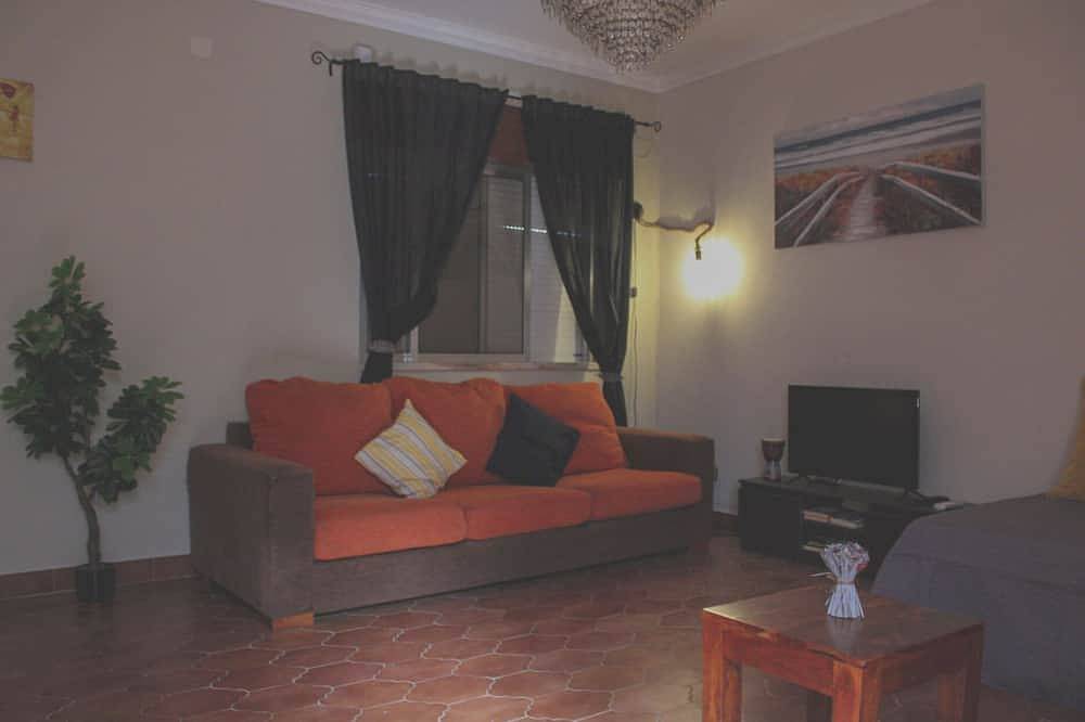 Casa de campo completa com piscina e ar condicionado entre Tomar e Fatima in Tomar, Distrito de Santarém