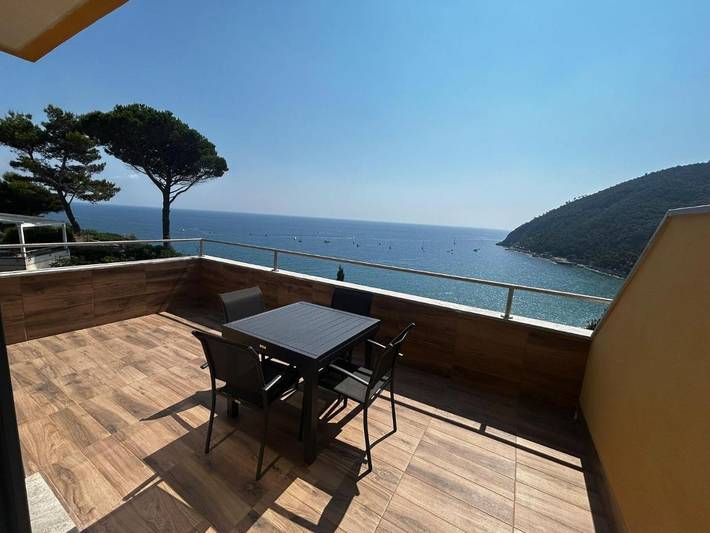 Apartahotel para 2 personas en Liguria